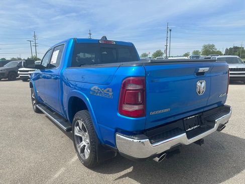 Used 2021 RAM 1500 Laramie AWD/4WD image 3