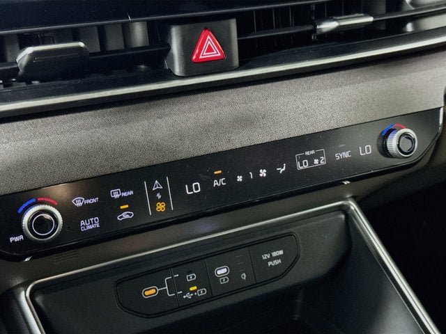Certified 2026 Kia Carnival EX FWD image 16