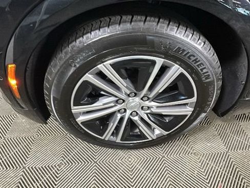 Used 2024 Cadillac Lyriq Luxury AWD/4WD image 10