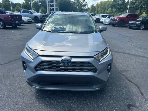 Used 2021 Toyota RAV4 Limited AWD/4WD image 7