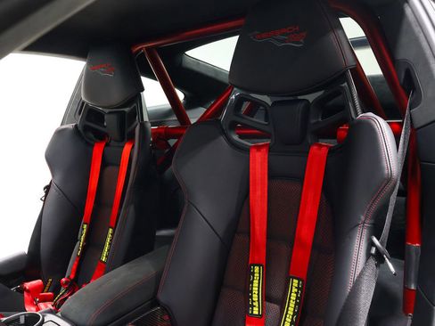Used 2025 Porsche 911 GT3 RS w/ Weissach Package RWD image 98