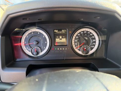 Used 2018 RAM 2500 Big Horn AWD/4WD image 30
