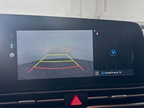 Used 2023 Hyundai Elantra SEL w/ Convenience Package image 23