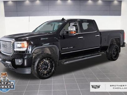 Used 2016 GMC Sierra 2500 Denali w/ Duramax Plus Package