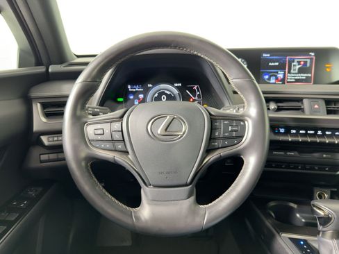 Used 2021 Lexus UX 250h w/ Premium Package image 22