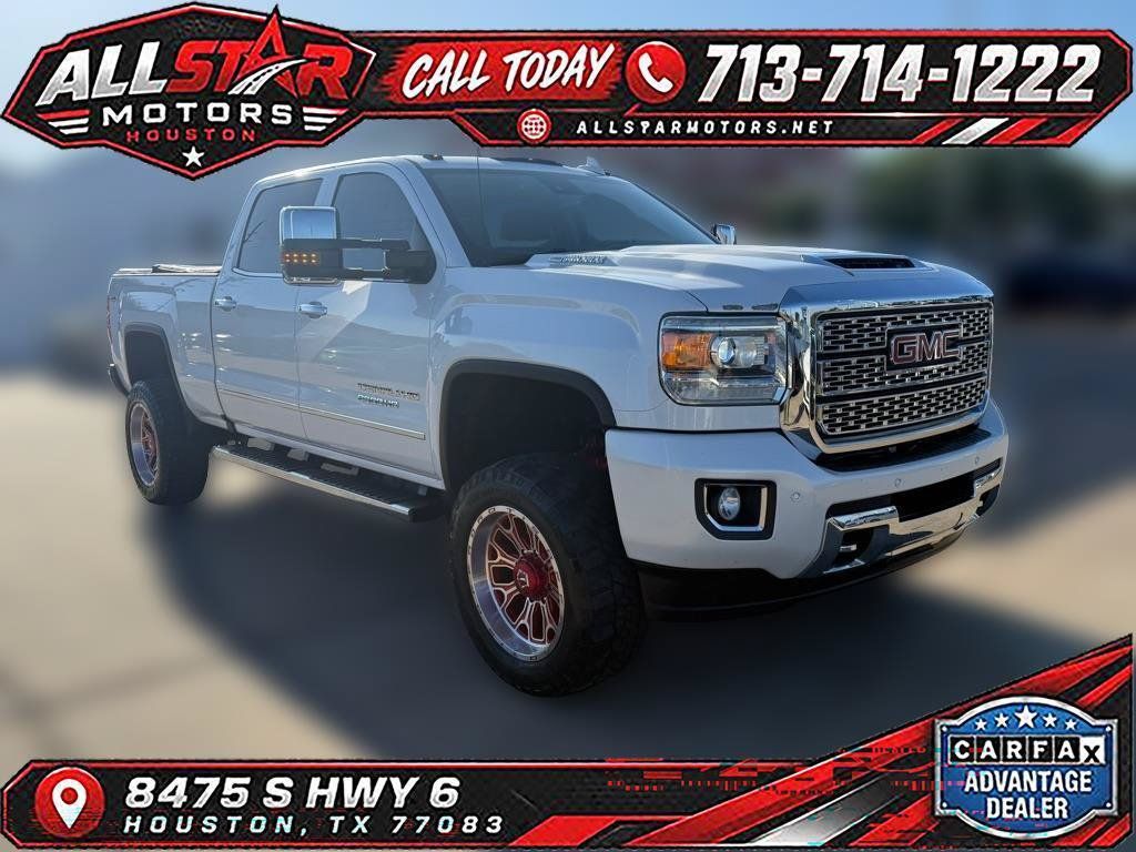 Used 2019 GMC Sierra 2500 Denali w/ Duramax Plus Package AWD/4WD image 1