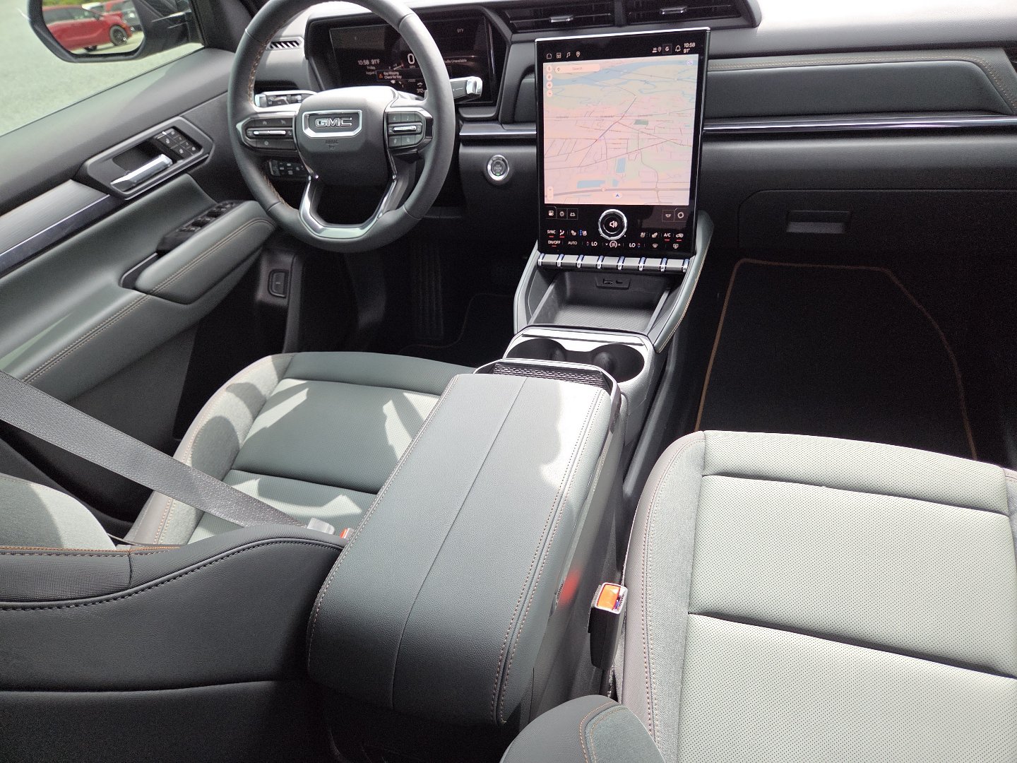 New 2026 GMC Terrain AT4 w/ Convenience Package III AWD/4WD image 27