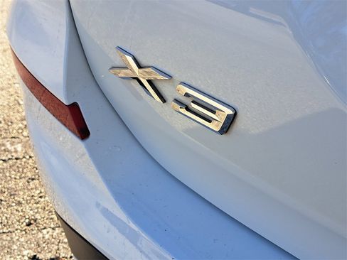 Used 2021 BMW X3 sDrive30i image 5