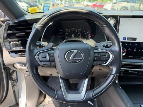 Used 2023 Lexus RX 350 Premium w/ Cold Area Package AWD/4WD image 8