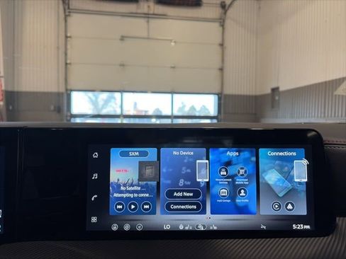 New 2026 Nissan Kicks SR image 22