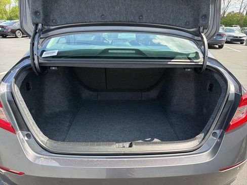 Certified 2021 Honda Accord Touring image 21