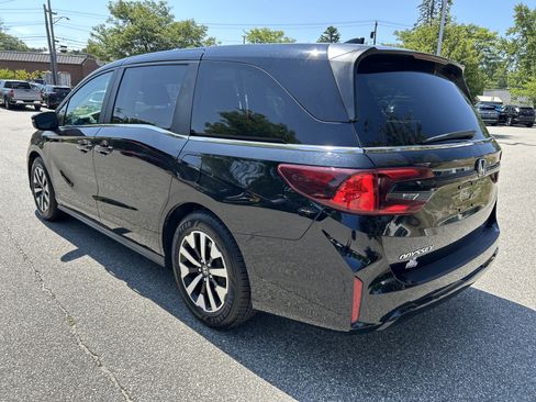 Used 2025 Honda Odyssey EX-L image 7