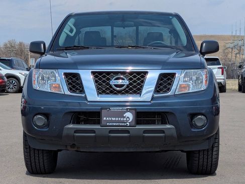 Used 2019 Nissan Frontier SV image 7