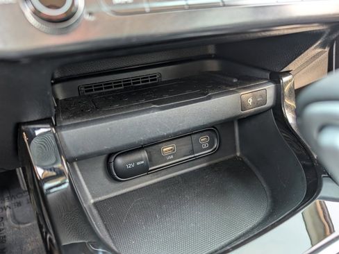 Used 2024 Kia Seltos EX image 27