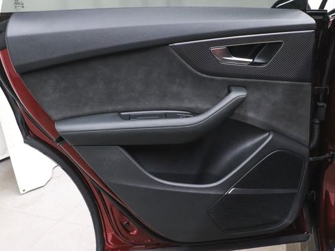 Used 2022 Audi RS Q8 image 17