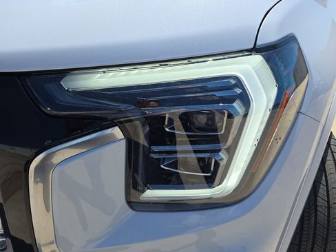 New 2026 GMC Terrain Denali AWD/4WD image 30