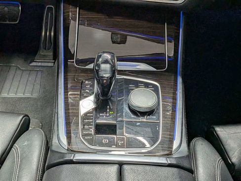 Used 2020 BMW X5 xDrive40i w/ M Sport Package AWD/4WD image 12