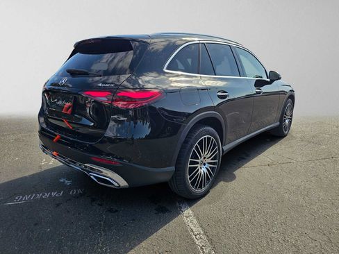 Used 2026 Mercedes-Benz GLC 300 4MATIC image 4