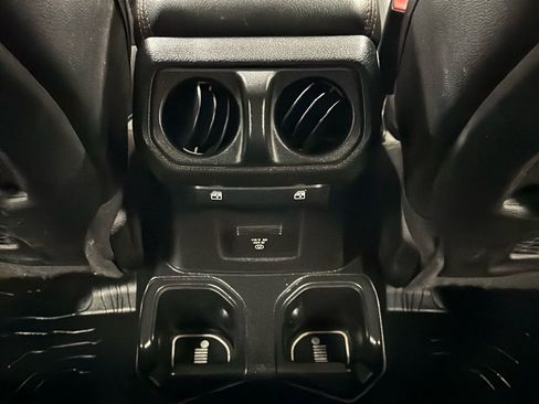 Used 2021 Jeep Gladiator Mojave image 21