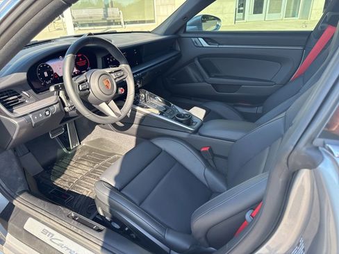 Used 2025 Porsche 911 Carrera S RWD image 10
