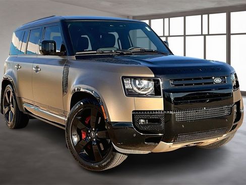 Used 2023 Land Rover Defender 110 X image 11