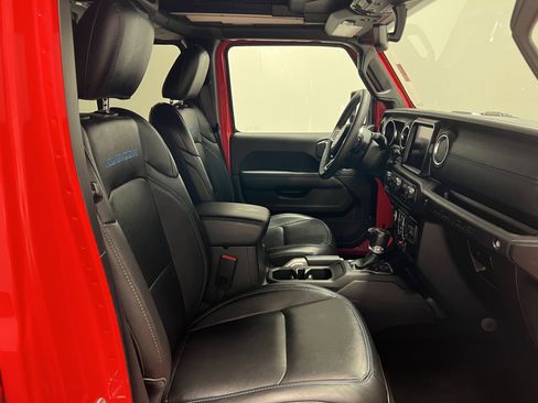 Used 2023 Jeep Wrangler Unlimited Rubicon 4xe w/ Safety Group image 17