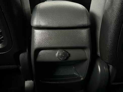 Used 2014 Kia Sorento LX image 30