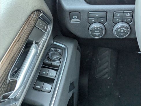 New 2026 Chevrolet Silverado 2500 LT w/ Trail Boss Package image 23