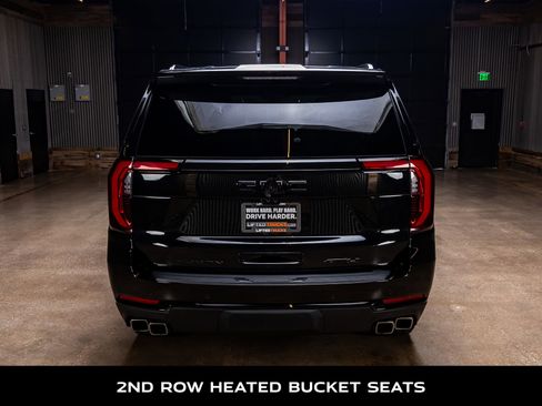 Used 2025 GMC Yukon XL AT4 Ultimate AWD/4WD image 8
