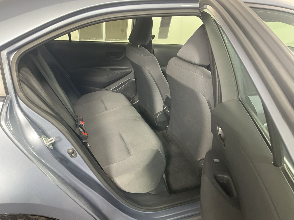 Used 2023 Toyota Corolla LE FWD image 6