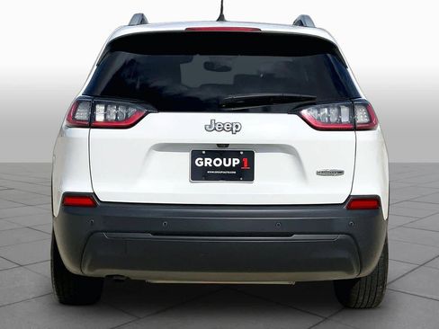 Used 2021 Jeep Cherokee Latitude Plus image 5