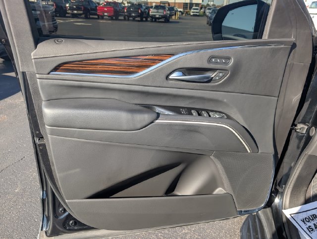Used 2023 Cadillac Escalade Premium Luxury w/ LPO, Floor Liner Package AWD/4WD image 14