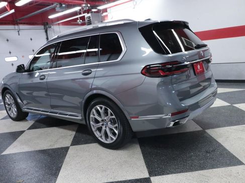 Used 2026 BMW X7 xDrive40i AWD/4WD image 6