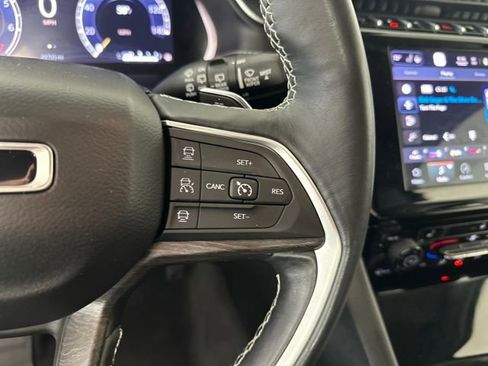 Used 2021 Jeep Grand Cherokee L Limited image 16