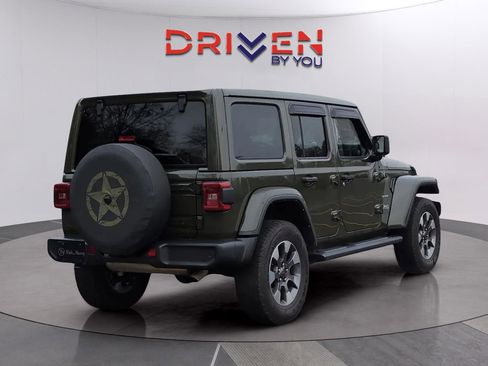 Used 2022 Jeep Wrangler Unlimited Sahara w/ LED Lighting Group image 5