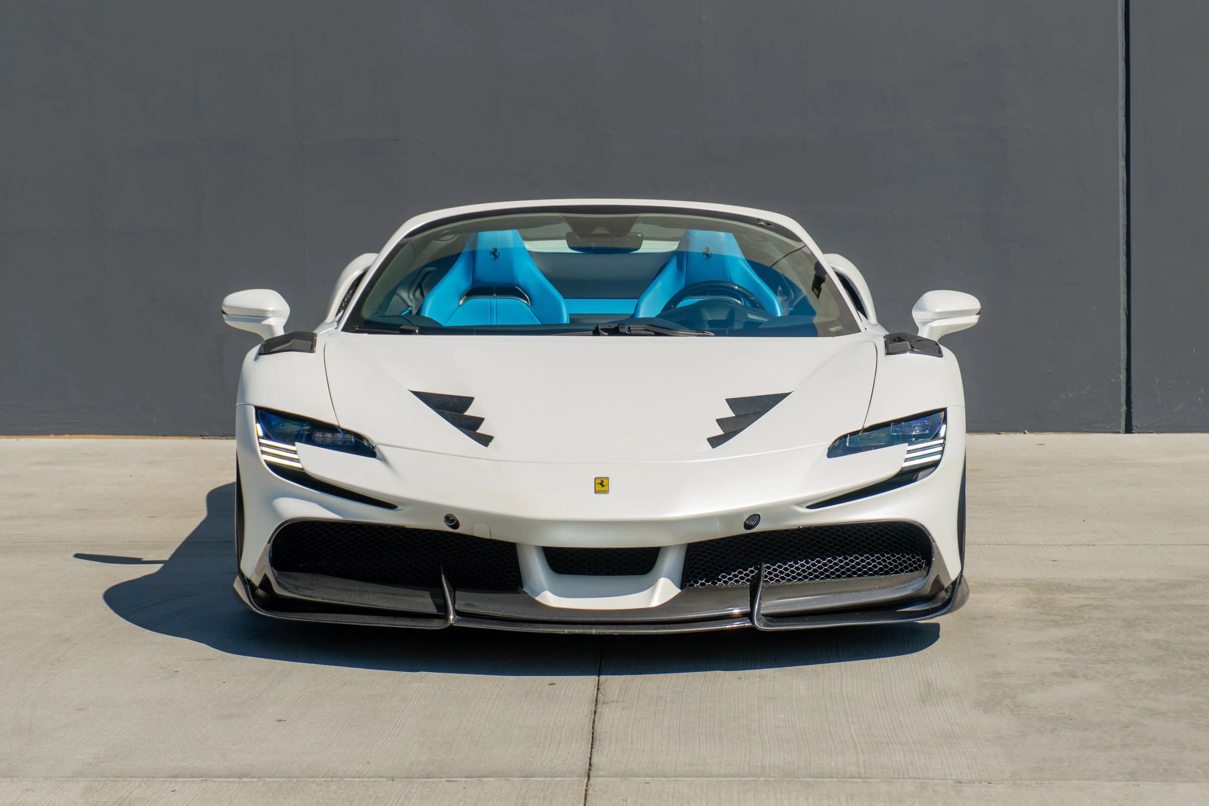 Used 2024 Ferrari SF90 Spider AWD/4WD image 5