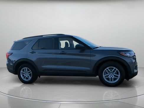 New 2026 Ford Explorer Active image 36
