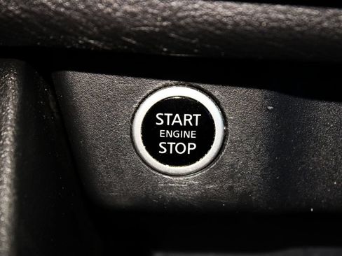 Used 2023 Nissan Rogue SV w/ SV Premium B Package FWD image 30