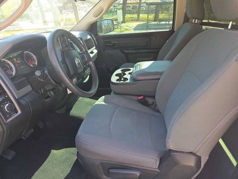 Used 2018 RAM 1500 Express RWD image 16