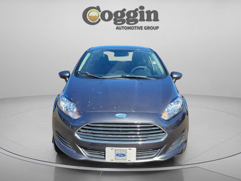 Used 2017 Ford Fiesta SE image 6