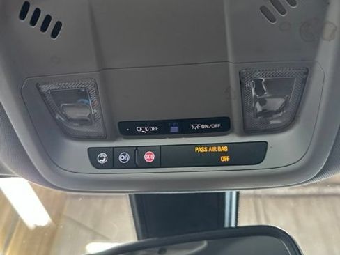 Used 2018 Chevrolet Malibu LT FWD image 33