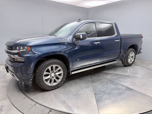 Used 2019 Chevrolet Silverado 1500 High Country w/ Technology Package AWD/4WD image 1