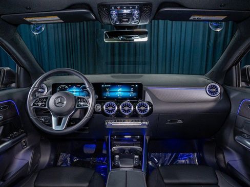 Certified 2023 Mercedes-Benz GLA 250 image 24