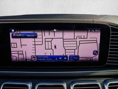 Used 2024 Mercedes-Benz GLS 580 4MATIC image 18