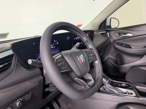 Used 2024 Buick Encore GX Sport Touring AWD/4WD image 22