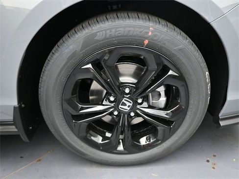 New 2025 Honda Accord SE image 27