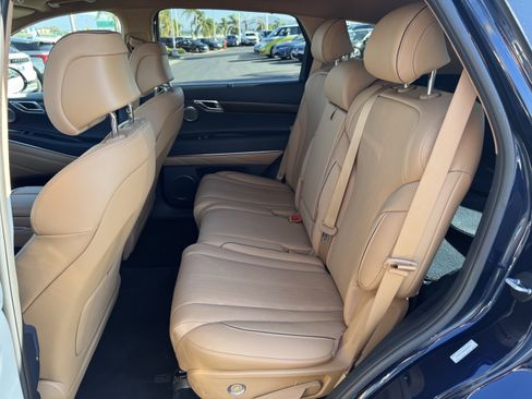 Used 2023 Genesis GV80 2.5T w/ Prestige 20" Package image 37