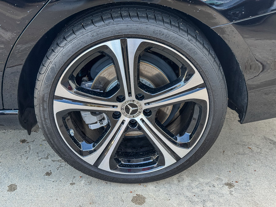 Used 2025 Mercedes-Benz C 300 Sedan image 10