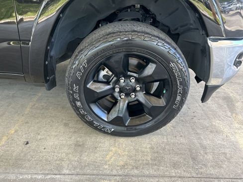 Used 2022 RAM 1500 Laramie image 23