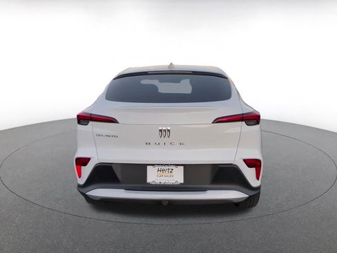 Used 2025 Buick Envista Preferred image 11